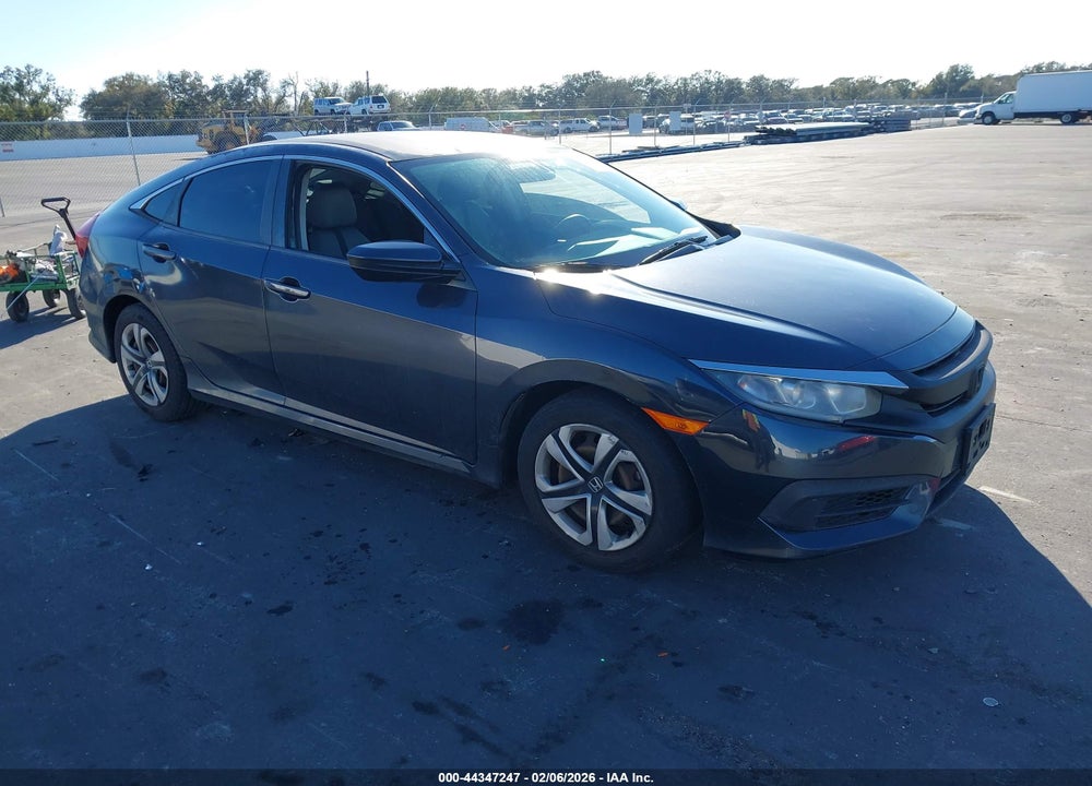 2017 HONDA CIVIC LX VIN: 2HGFC2F51HH547853
