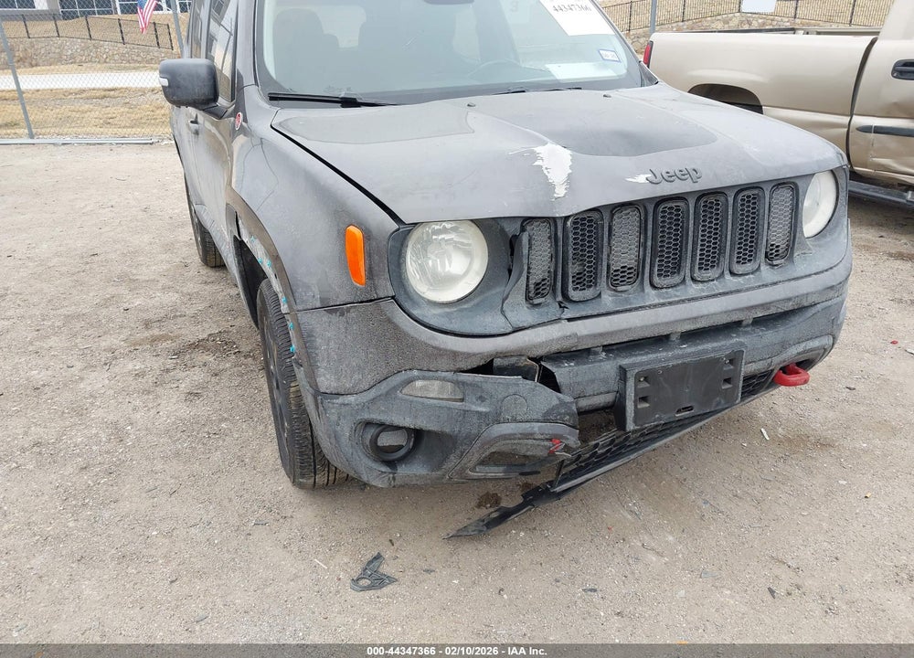2016 JEEP RENEGADE TRAILHAWK VIN: ZACCJBCT5GPD57710