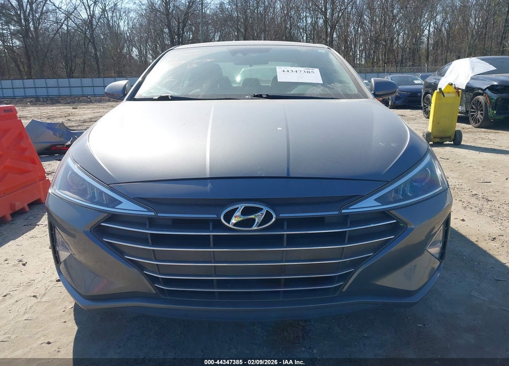 2019 HYUNDAI ELANTRA SEL VIN: 5NPD84LF1KH440056