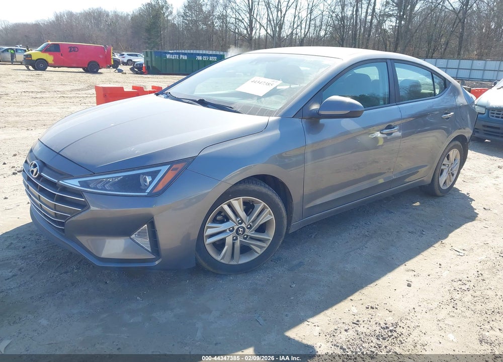2019 HYUNDAI ELANTRA SEL VIN: 5NPD84LF1KH440056