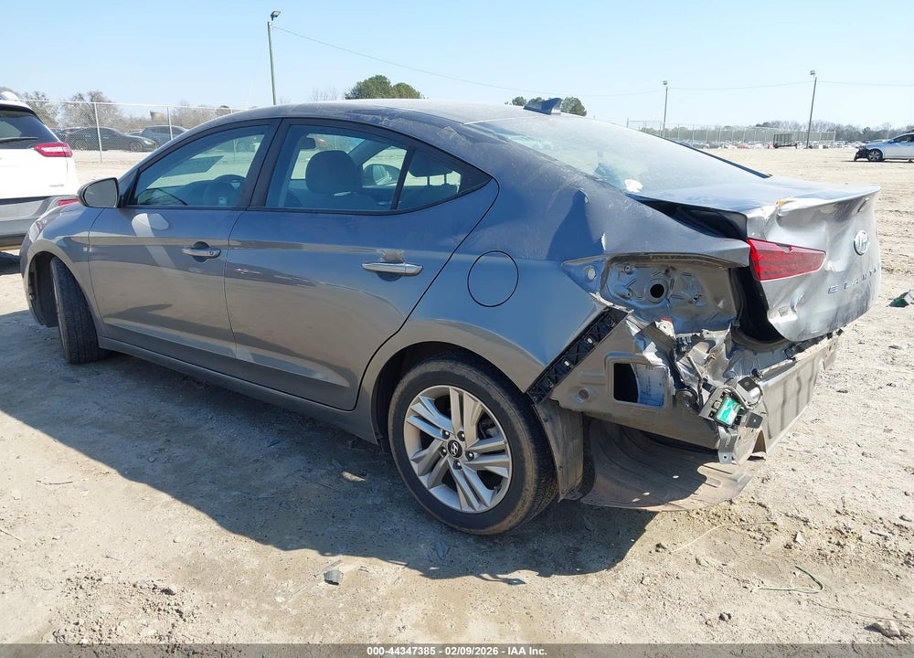 2019 HYUNDAI ELANTRA SEL VIN: 5NPD84LF1KH440056