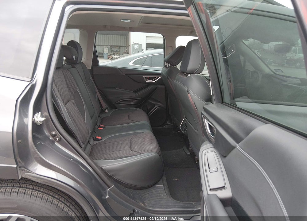2021 SUBARU FORESTER PREMIUM VIN: JF2SKAFC2MH465950