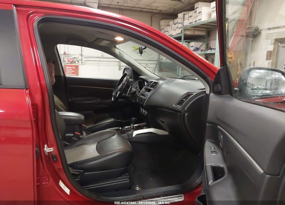 2011 MITSUBISHI OUTLANDER SPORT SE VIN: JA4AR4AU0BZ017148