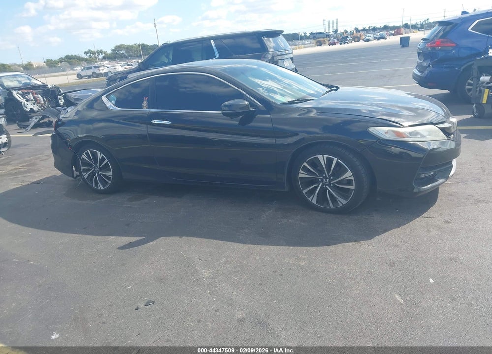 2017 HONDA ACCORD EX-L VIN: 1HGCT1B80HA005025