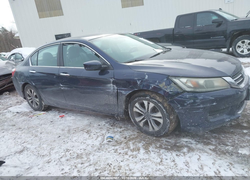 2015 HONDA ACCORD LX VIN: 1HGCR2F33FA210340