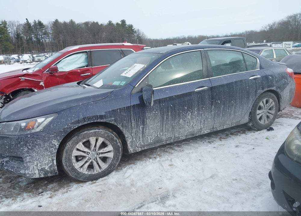 2015 HONDA ACCORD LX VIN: 1HGCR2F33FA210340