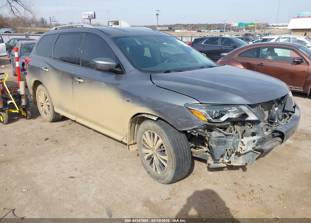 2017 NISSAN PATHFINDER S VIN: 5N1DR2MM8HC908573