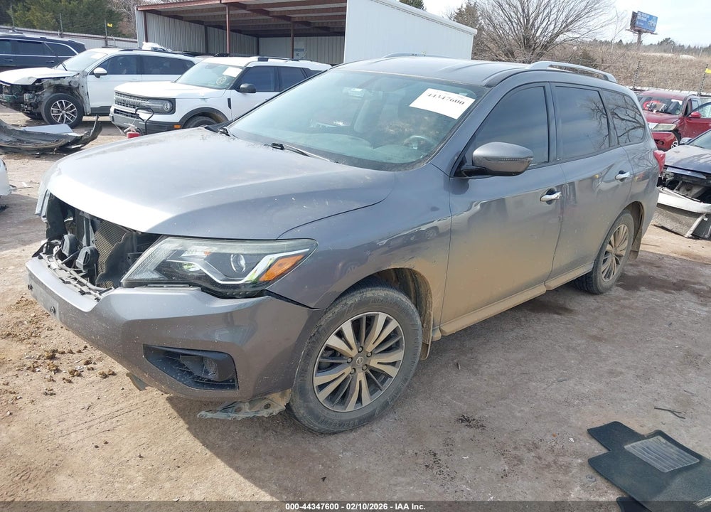 2017 NISSAN PATHFINDER S VIN: 5N1DR2MM8HC908573