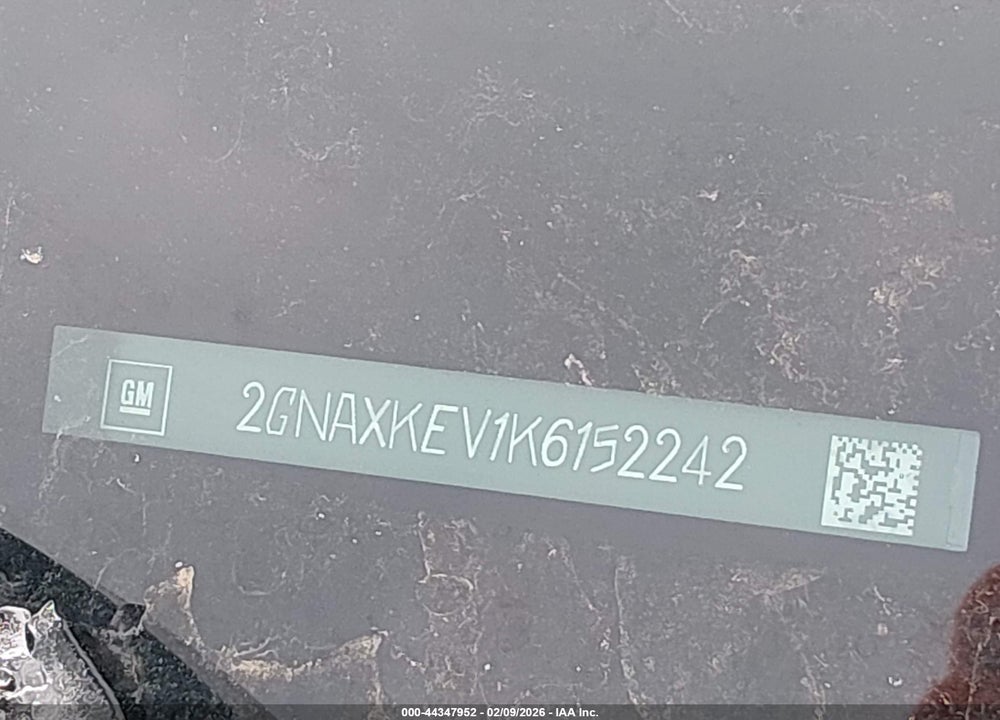 2019 CHEVROLET EQUINOX LT VIN: 2GNAXKEV1K6152242