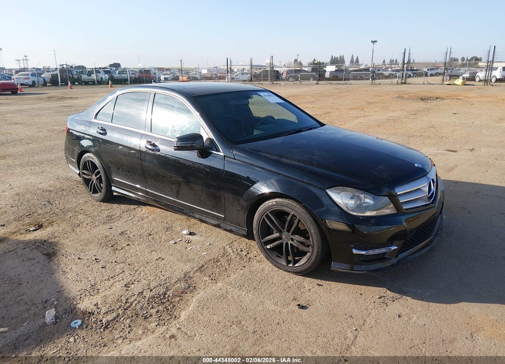 2012 MERCEDES-BENZ C 250 SPORT VIN: WDDGF4HB9CA647642