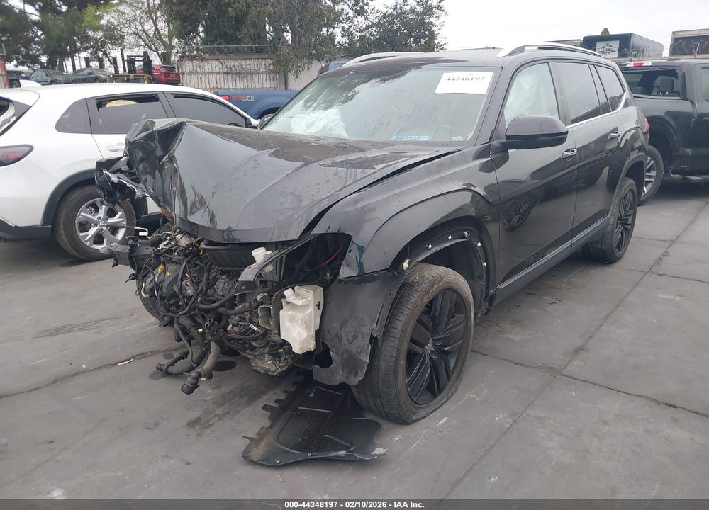 2018 VOLKSWAGEN ATLAS 3.6L V6 SEL VIN: 1V2ER2CAXJC567794