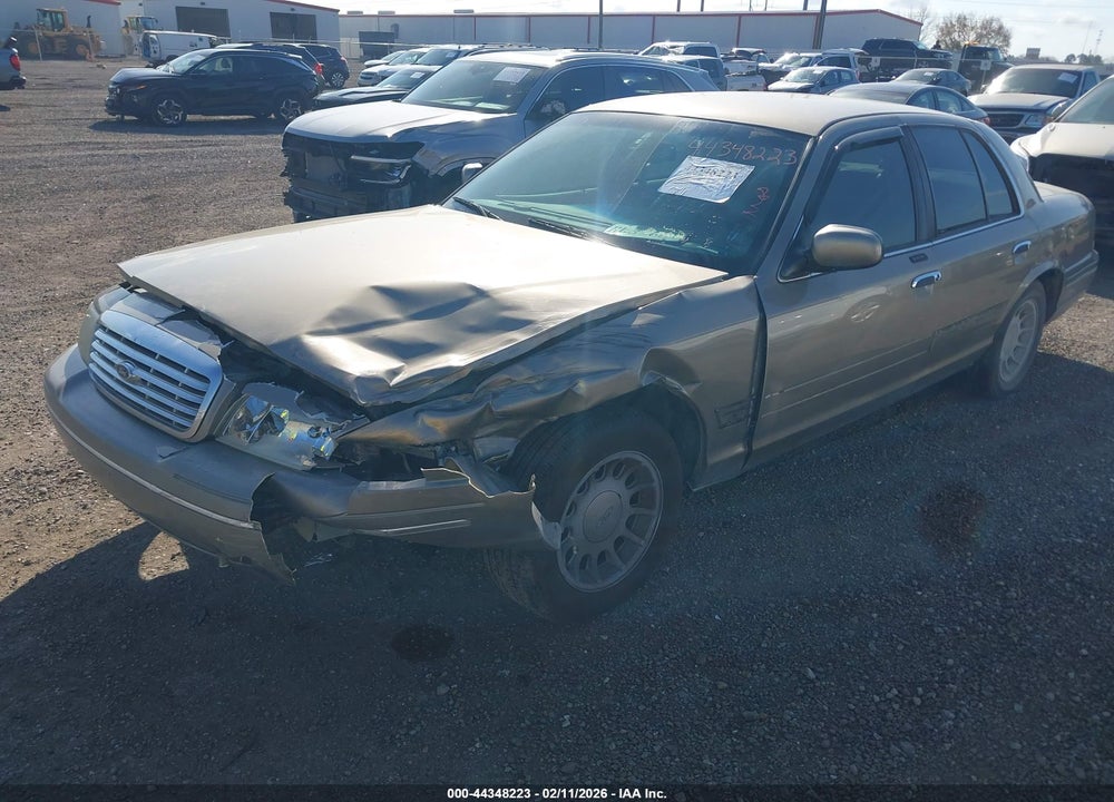 2001 FORD CROWN VICTORIA LX VIN: 2FAFP74W31X175980