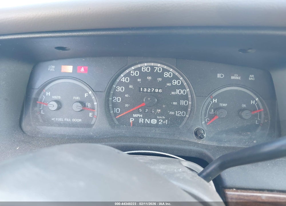 2001 FORD CROWN VICTORIA LX VIN: 2FAFP74W31X175980