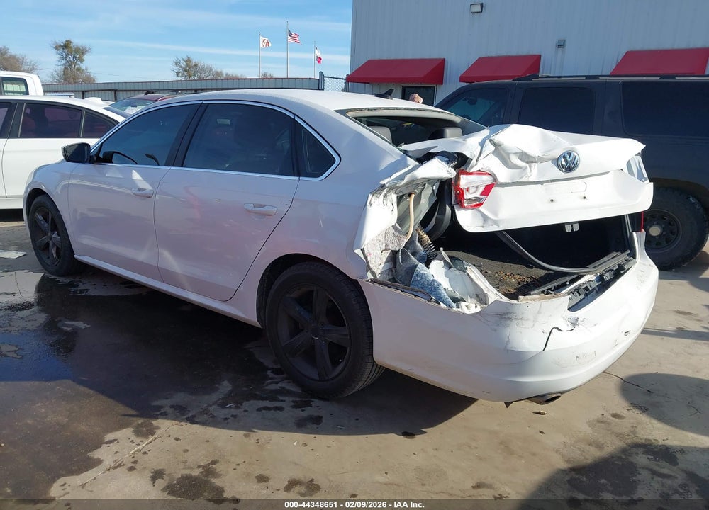 2013 VOLKSWAGEN PASSAT 2.5L SE VIN: 1VWBP7A30DC080200