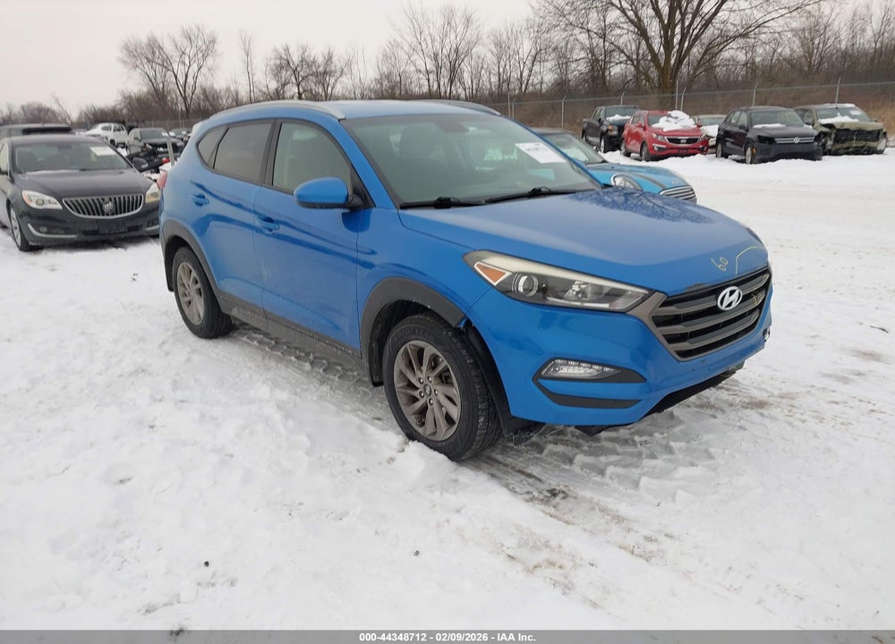 2016 HYUNDAI TUCSON SE VIN: KM8J3CA41GU200821