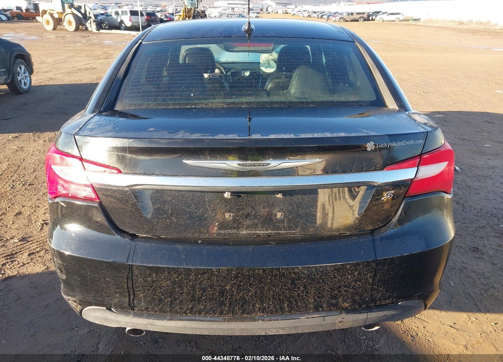 2011 CHRYSLER 200 S VIN: 1C3BC8FG1BN567413