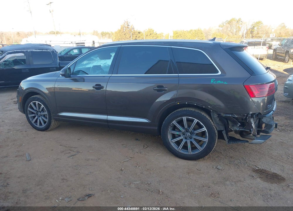 2018 AUDI Q7 3.0T PREMIUM VIN: WA1VAAF74JD000472