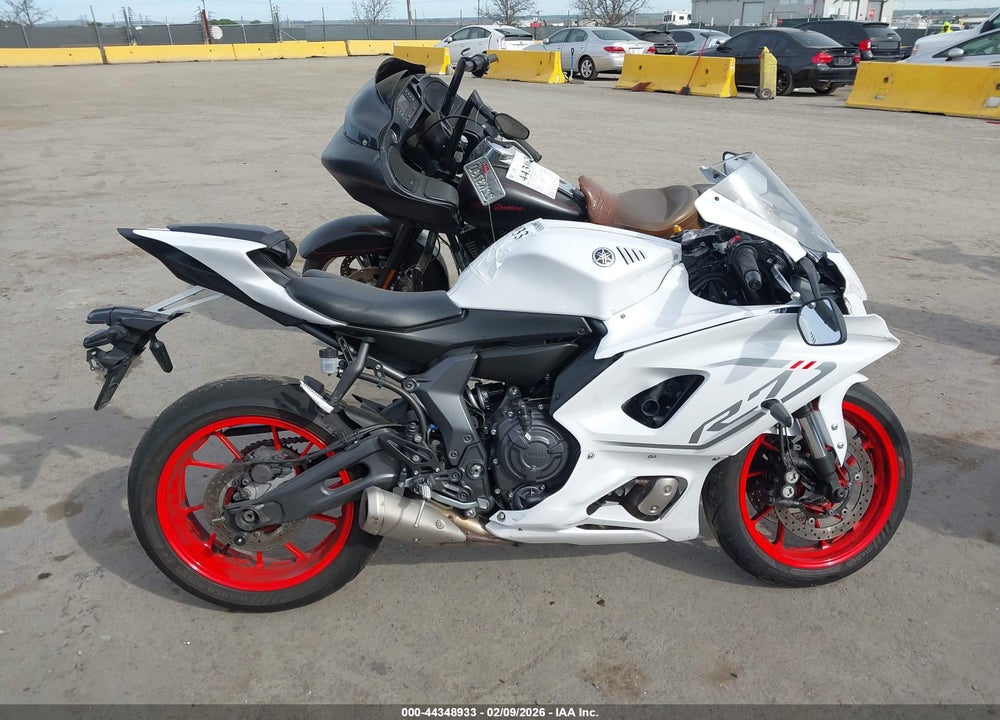 2023 YAMAHA YZFR7 VIN: JYARM38Y9PA001638