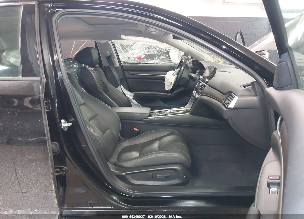 2022 HONDA ACCORD HYBRID EX-L VIN: 1HGCV3F50NA006614