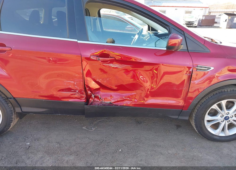 2019 FORD ESCAPE SE VIN: 1FMCU9GD2KUC56811