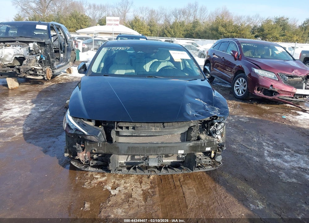 2023 HYUNDAI ELANTRA LIMITED VIN: KMHLP4AG8PU402293