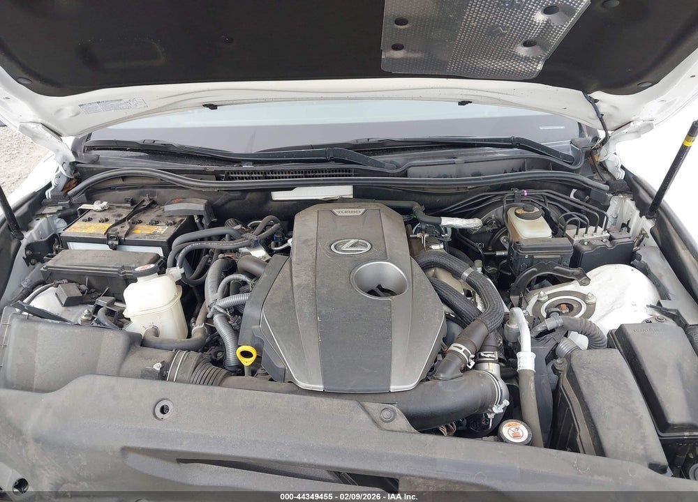 2018 LEXUS IS 300 VIN: JTHBA1D24J5073933