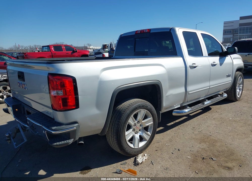 2015 GMC SIERRA 1500 SLE VIN: 1GTR1UECXFZ305654