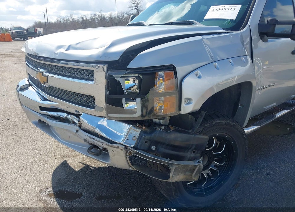2013 CHEVROLET SILVERADO 1500 LT VIN: 1GCRKSE76DZ346879