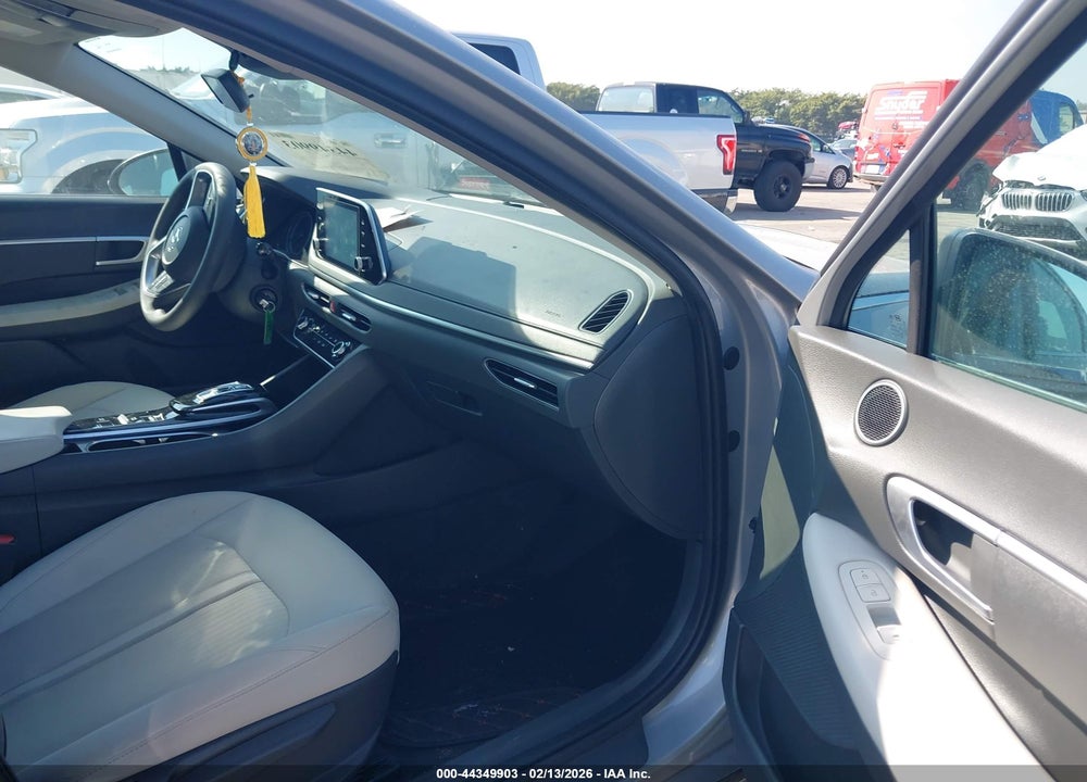 2023 HYUNDAI SONATA SE VIN: KMHL24JA8PA277176