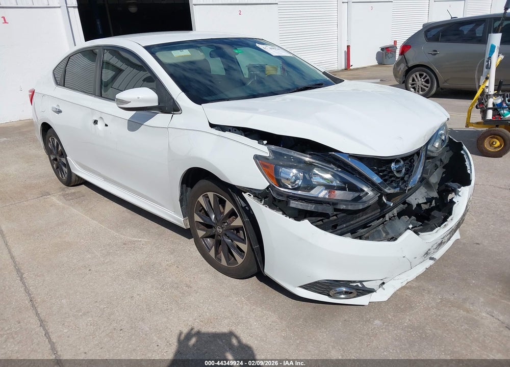 2017 NISSAN SENTRA SR VIN: 3N1AB7AP4HY247500