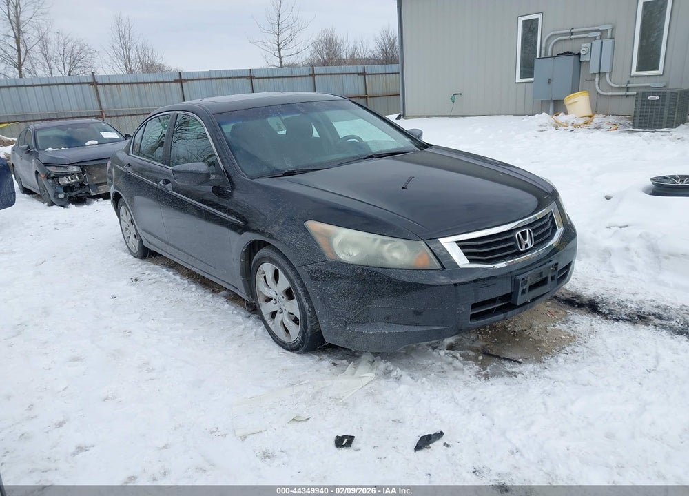 2010 HONDA ACCORD 2.4 EX VIN: 1HGCP2E74AA087019