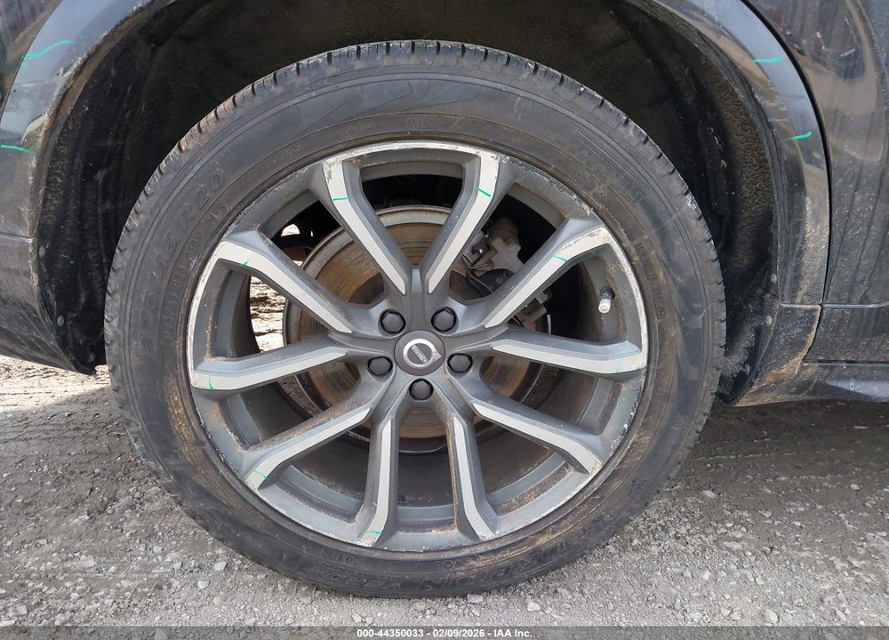 2016 VOLVO XC90 T6 MOMENTUM VIN: YV4A22PK1G1092559