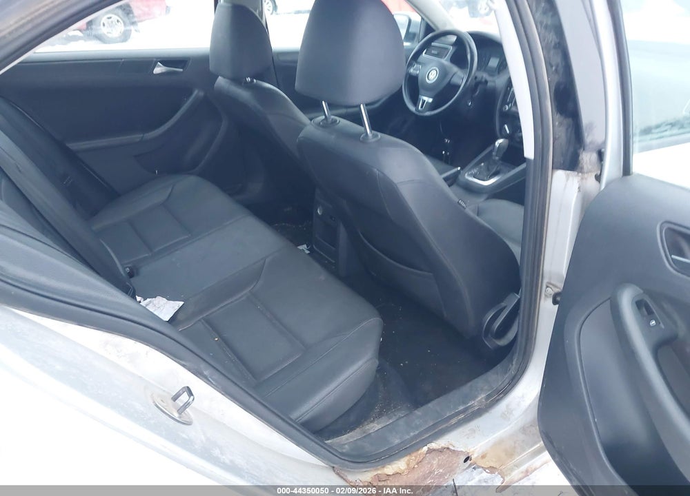 2011 VOLKSWAGEN JETTA 2.5L SE VIN: 3VWDX7AJ5BM354705