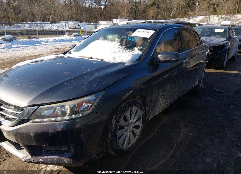 2015 HONDA ACCORD TOURING VIN: 1HGCR3F95FA027290