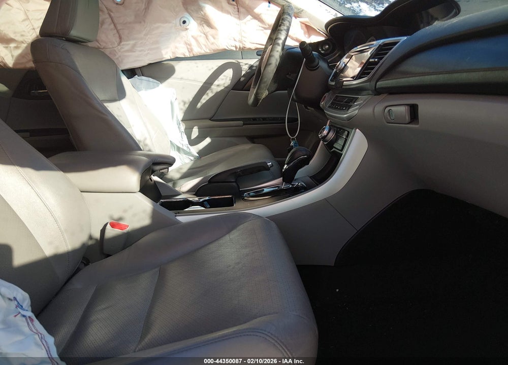 2015 HONDA ACCORD TOURING VIN: 1HGCR3F95FA027290