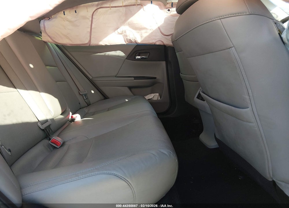 2015 HONDA ACCORD TOURING VIN: 1HGCR3F95FA027290