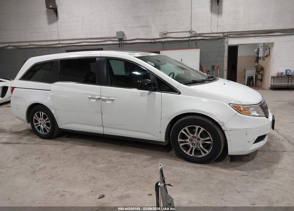 2013 HONDA ODYSSEY VIN: 5FNRL5H63DB021033