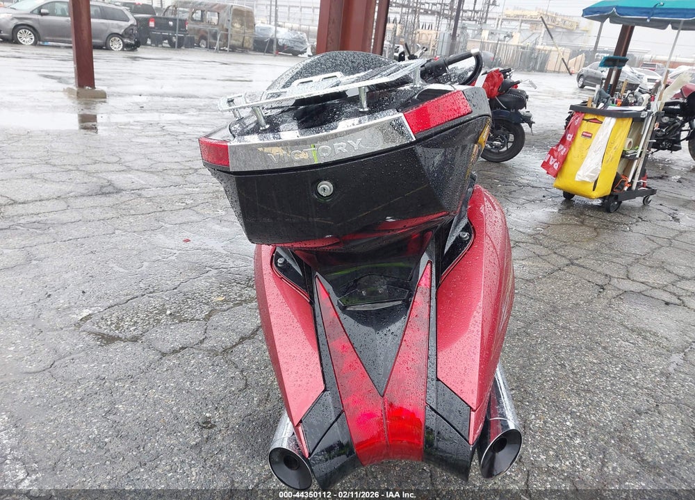 2012 VICTORY MOTORCYCLES VISION TOUR VIN: 5VPSW36N0C3006283