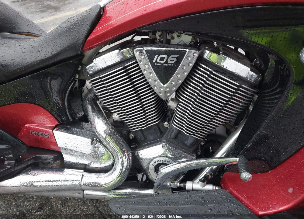 2012 VICTORY MOTORCYCLES VISION TOUR VIN: 5VPSW36N0C3006283