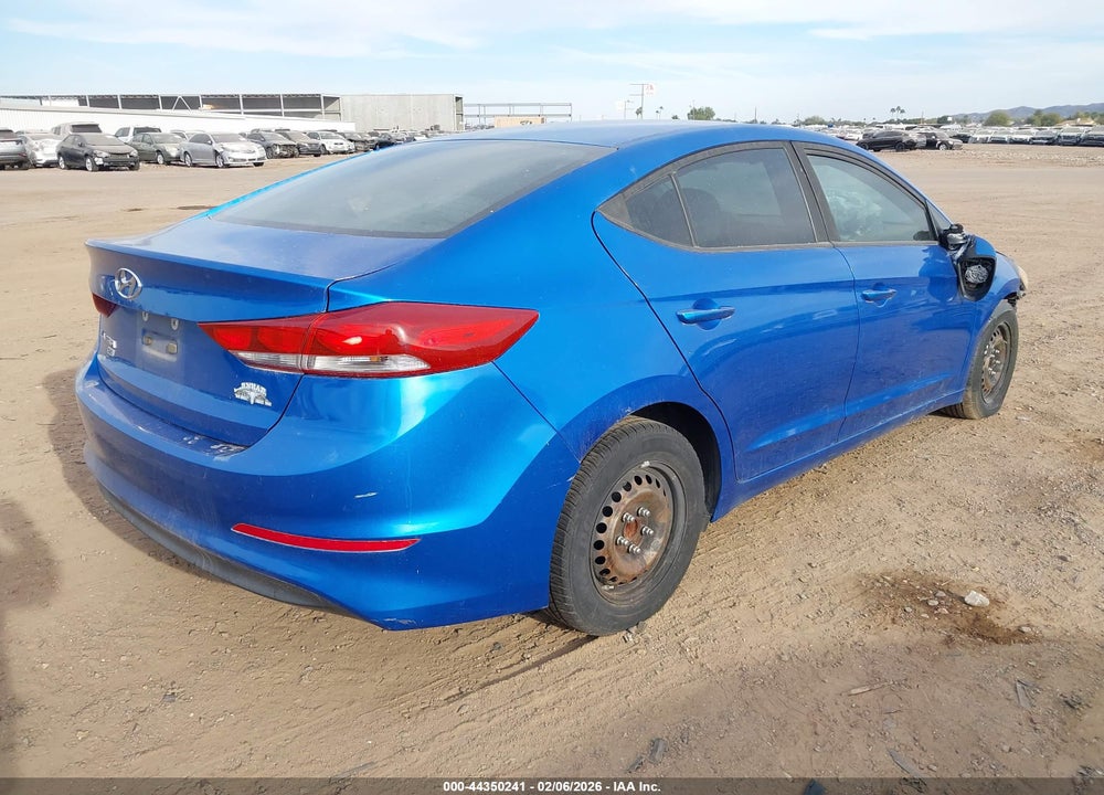 2018 HYUNDAI ELANTRA SE VIN: KMHD74LF9JU478122