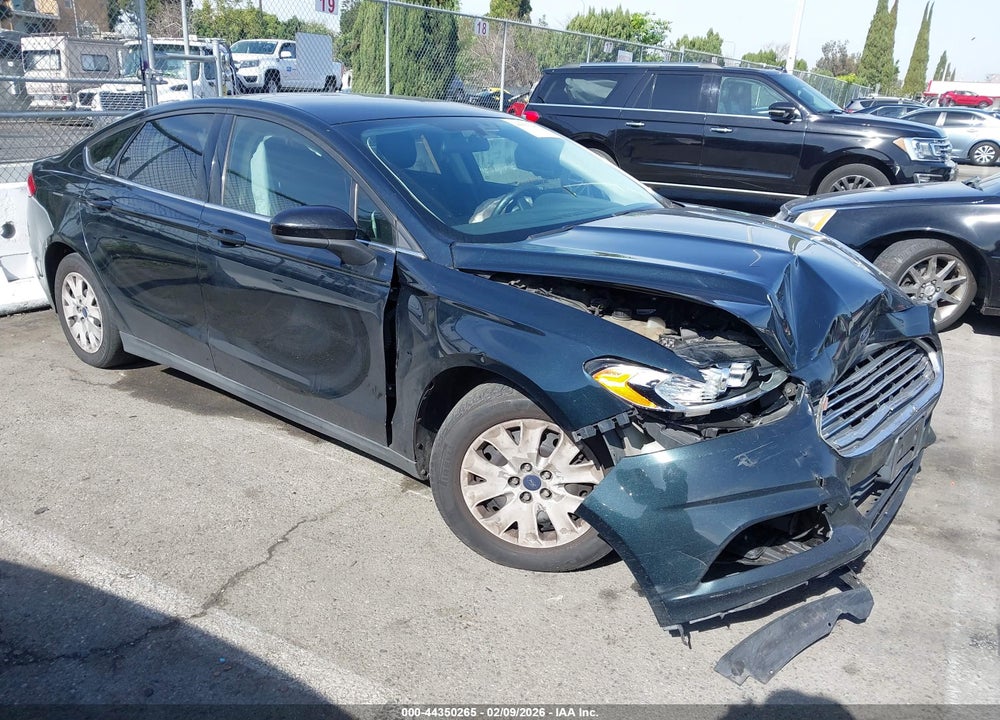 2014 FORD FUSION S VIN: 3FA6P0G70ER331666