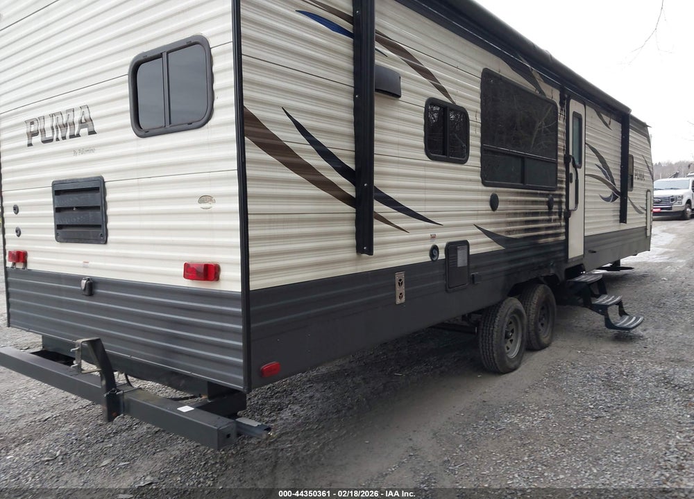 2018 PALOMINO BY FOREST R PUMA SERIES M-32RKTS VIN: 4X4TPUH29JP072081