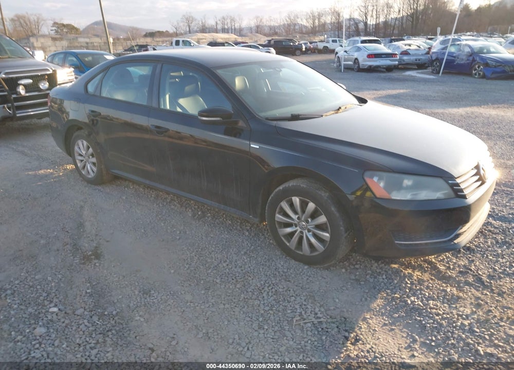 2015 VOLKSWAGEN PASSAT 1.8T WOLFSBURG EDITION VIN: 1VWAT7A38FC013158