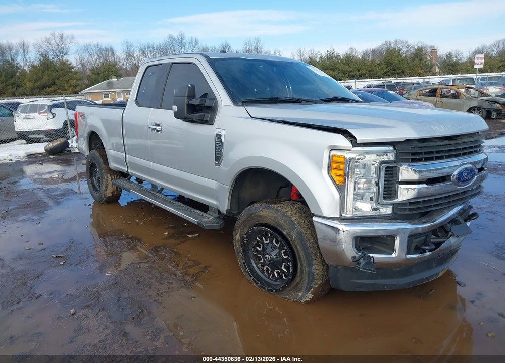 2017 FORD F-250 XLT VIN: 1FT7X2B6XHED66926