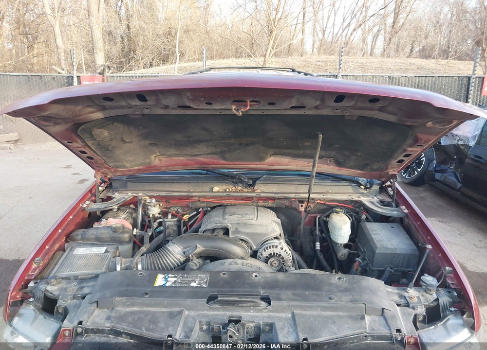 2008 CHEVROLET SUBURBAN 2500 LT VIN: 3GNGK26K18G128274