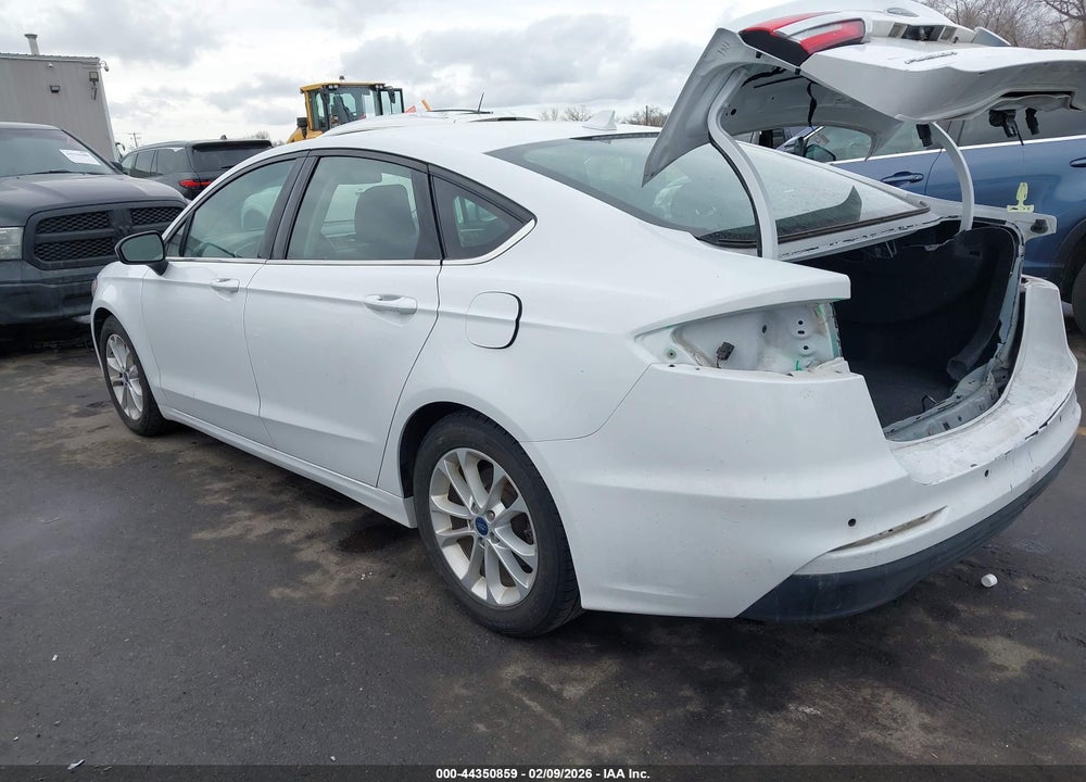 2019 FORD FUSION SE VIN: 3FA6P0HD8KR133823