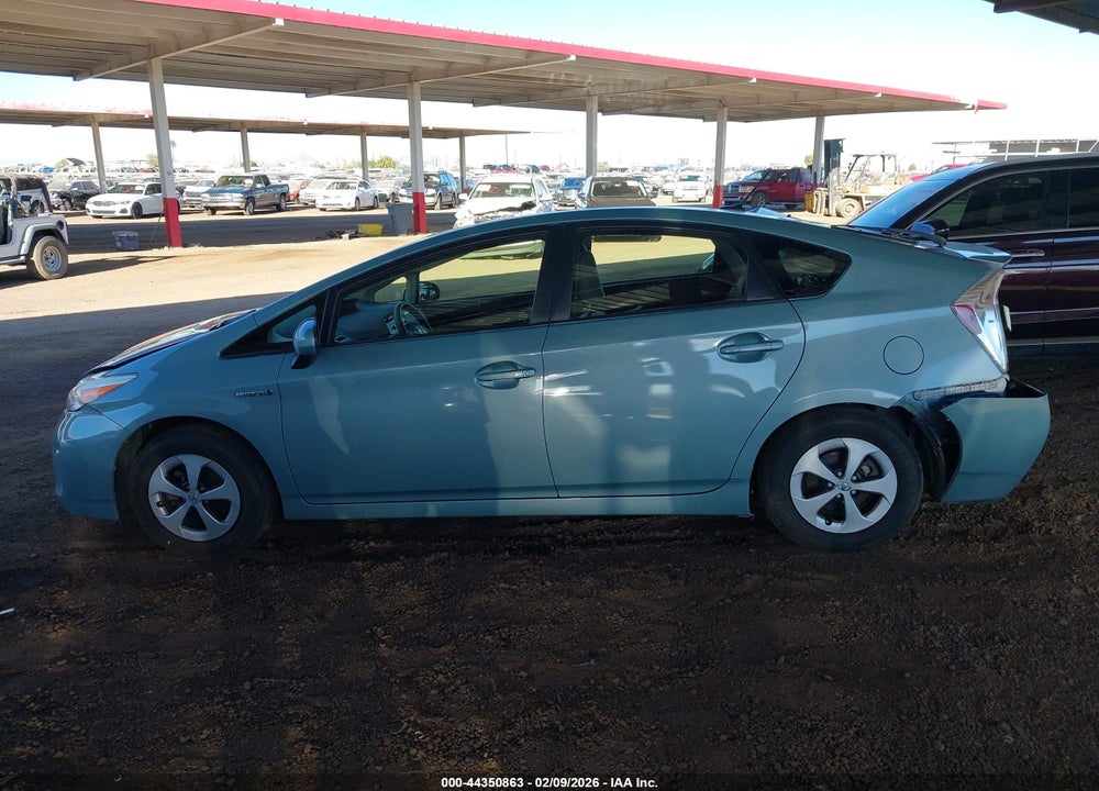 2015 TOYOTA PRIUS THREE VIN: JTDKN3DU0F1880001