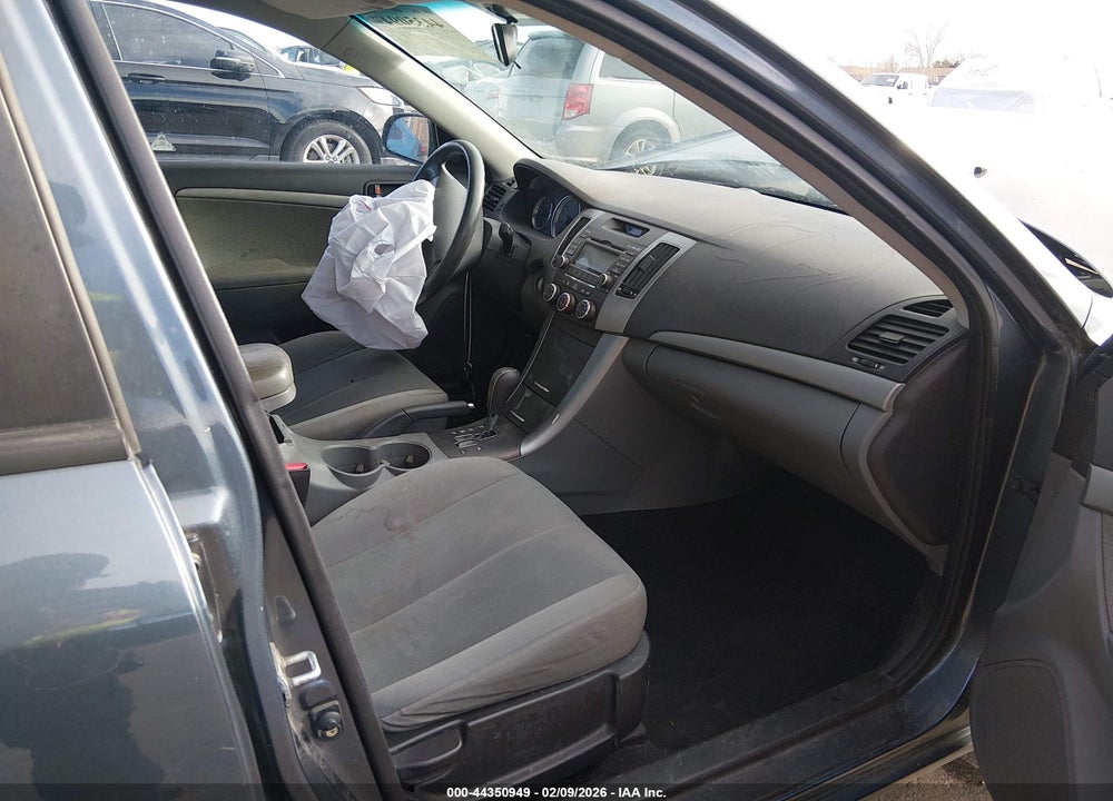 2009 HYUNDAI SONATA GLS VIN: 5NPET46C79H443347