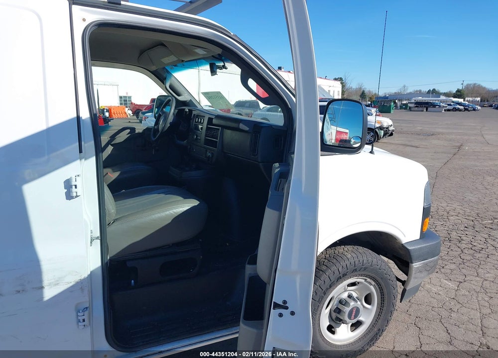 2017 GMC SAVANA 2500 WORK VAN VIN: 1GTW7AFF4H1104939