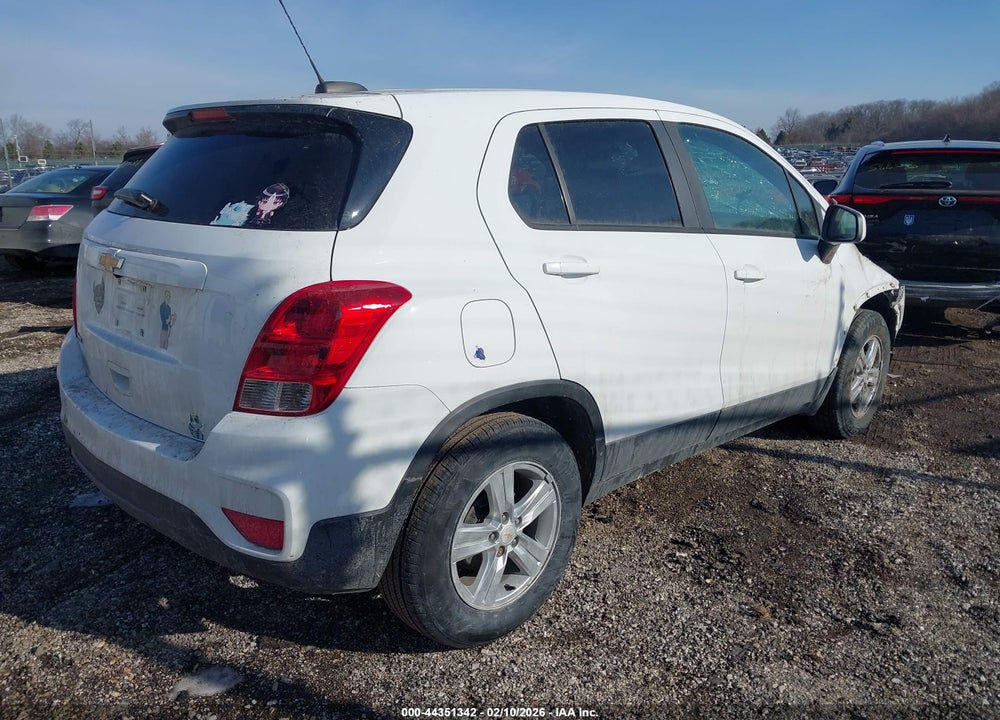 2021 CHEVROLET TRAX FWD LS VIN: KL7CJKSB8MB316788